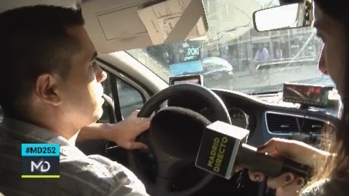 Comprobamos con Daniel, taxista, cuánto se tarda en cruzar la Gran Vía