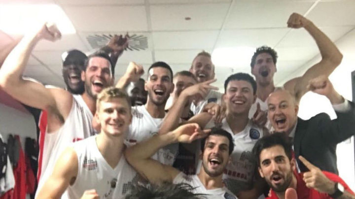 Selfie del Montakit Fuenlabrada / @BFuenlabrada