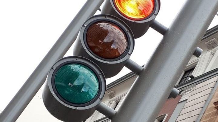 Los nuevos semáforos de la Gran Vía / REDACCIÓN