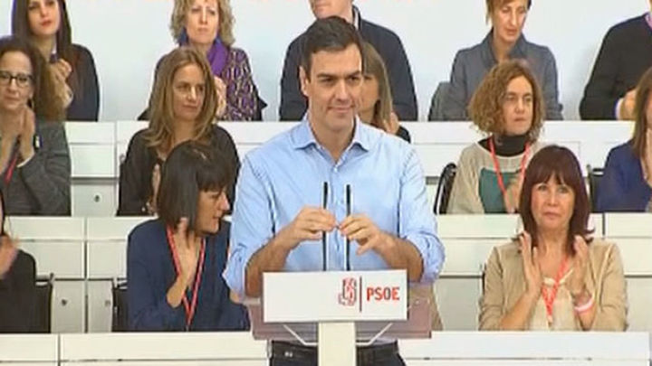 Pedro Sánchez en el Comité Federal del PSOE