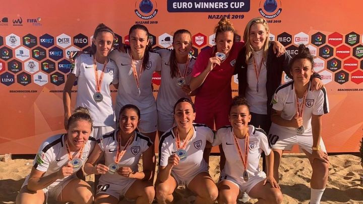 Paula Sanz, subcampeona de Europa de Fútbol Playa