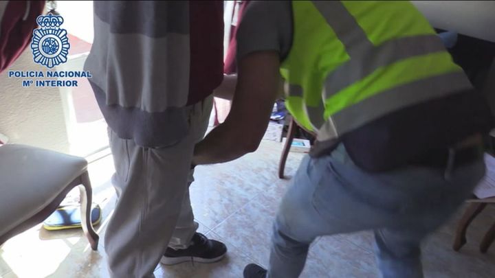 Uno de los arrestados de la red de prostitución