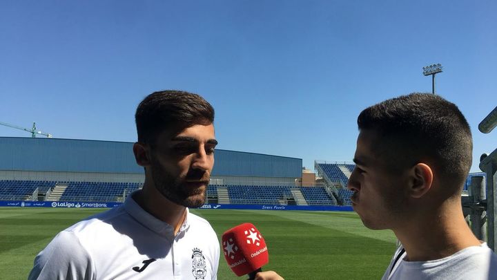 Jose León: "Pasé una etapa bastante difícil en el Rayo Vallecano"