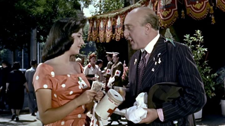 Concha Velasco en Las chicas de la Cruz Roja