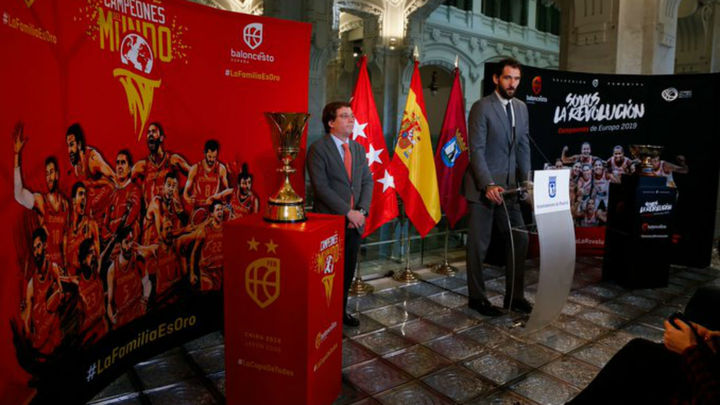 Homenajes a los campeones en el Ayuntamiento de Madrid