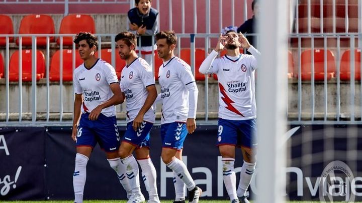 Varios jugadores majariegos celebran un gol / Rayo Majadahonda