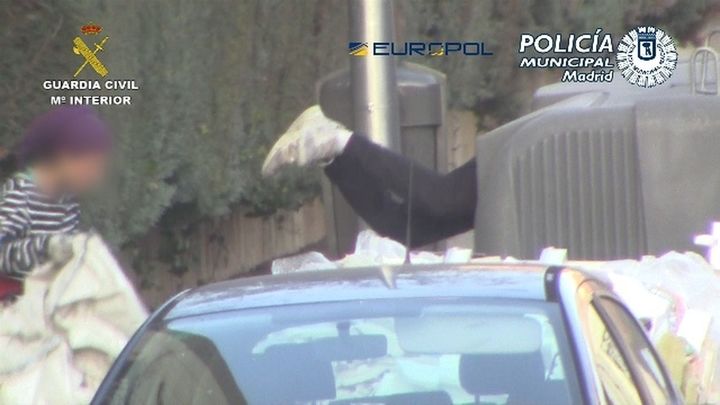 Robo de cartón / Guardia Civil