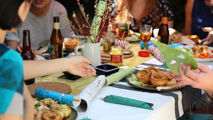 Amigos de fiesta / Redacción