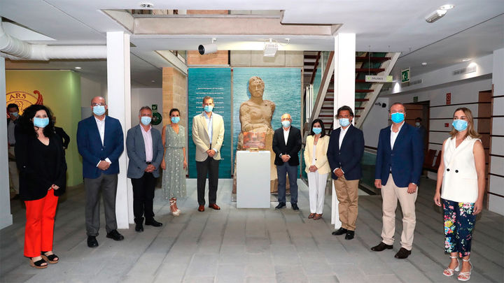 Los Reyes en la casa museo de Benito Pérez Galdos / @CasaReal