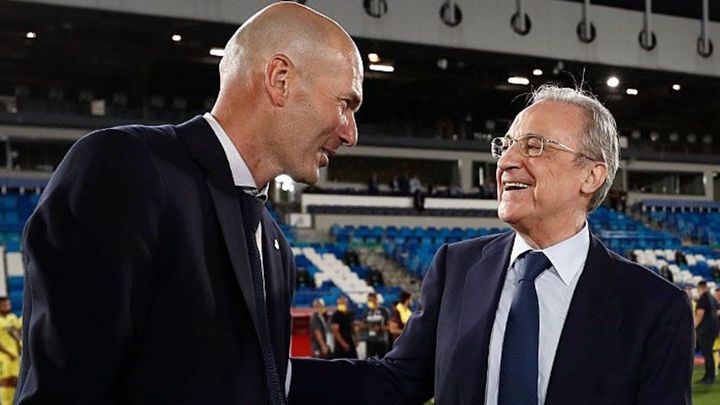 Zidane y Florentino Pérez / @realmadrid
