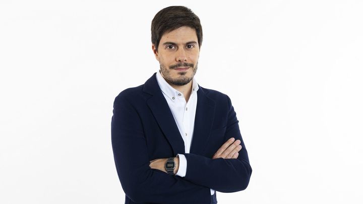 David Junquera presenta 'Las noticias de las dos'. / Comunicación  Onda Madrid