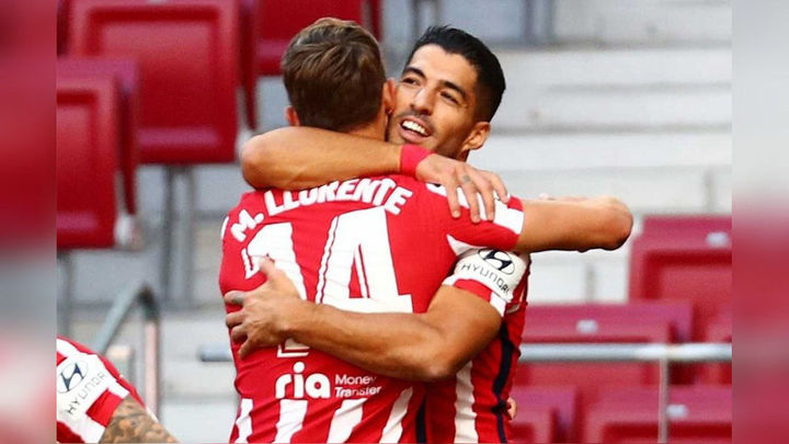 Marcos  Llorente y Luis Suárez / @laliga