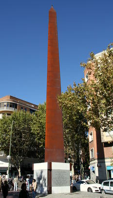 Obelisco del Pasillo Verde Ferroviario / WIKIPEDIA (DE STROMARE)