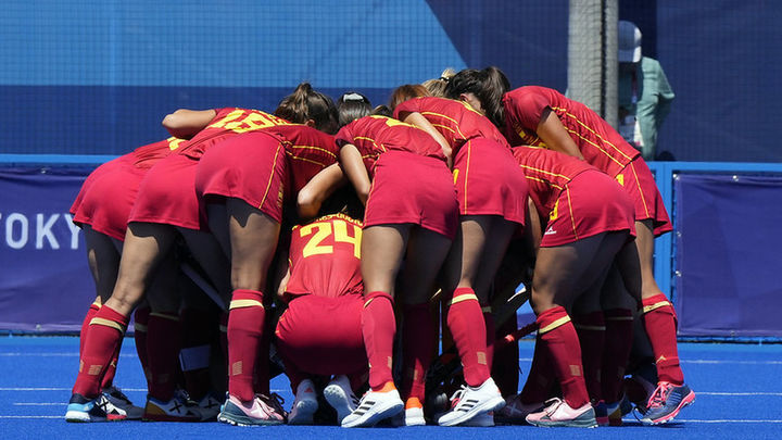 Selección española femenina de hockey / COE