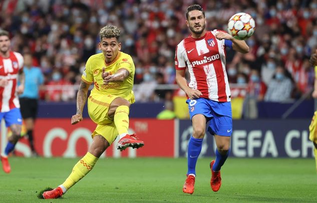 Koke ante el Liverpool / EFE