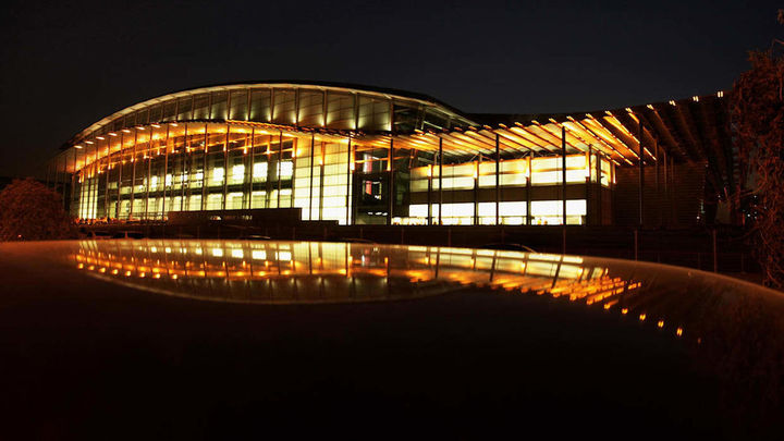 Estadio Nacional Cubierto / COI