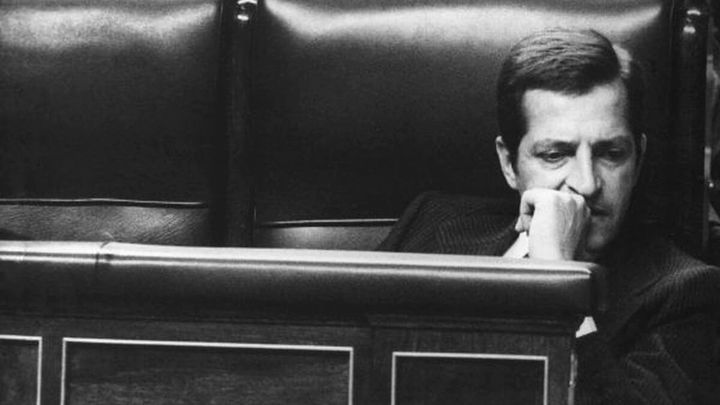 Adolfo Suárez en el 23-F / DOMINIO PÚBLICO