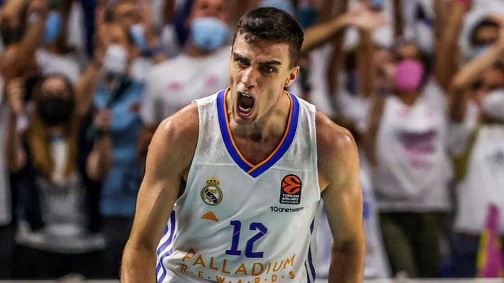 Carlos Alocén / @carlosalocen