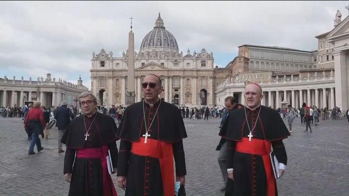 Luis Argüello, Juan José Omella y Carlos Osoro / REDACCIÓN