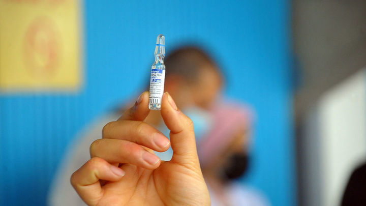 La guerra en Ucrania paraliza el aval de la OMS a la vacuna rusa Sputnik / TELEMADRID