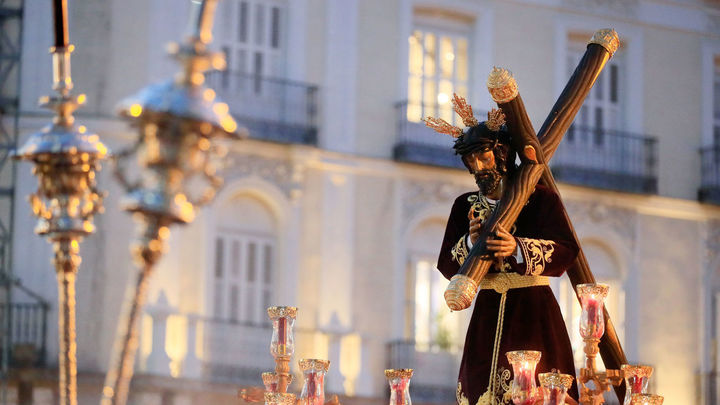 Procesión de los Gitanos con el Señor de la Salud y la Virgen de las Angustias, en Madrid / EFE