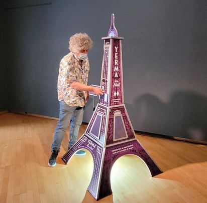 La máquina expendedora de preservativos 'Yerma la Nuit' / AYTO ALCALÁ DE HENARES