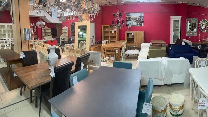 Muebles con descuento / Archivo