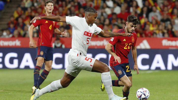 Pedri ante Suiza / EFE