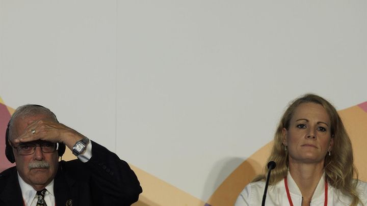 El presidente de la Asamblea parlamentaria de la OTAN, Gerald Connolly, y la jefa de la delegación española, Zaida Cantero / EFE