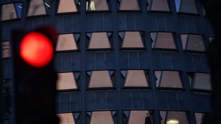 Detalle de la sede del Tribunal Constitucional / EUROPA PRESS