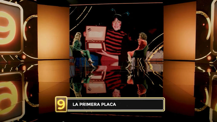 Paz Padilla recibiendo su primer premio como humorista / REDACCIÓN