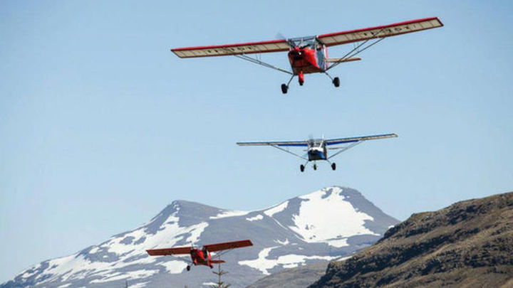 Vuelo en avioneta por la sierra de Madrid / HOMMTER