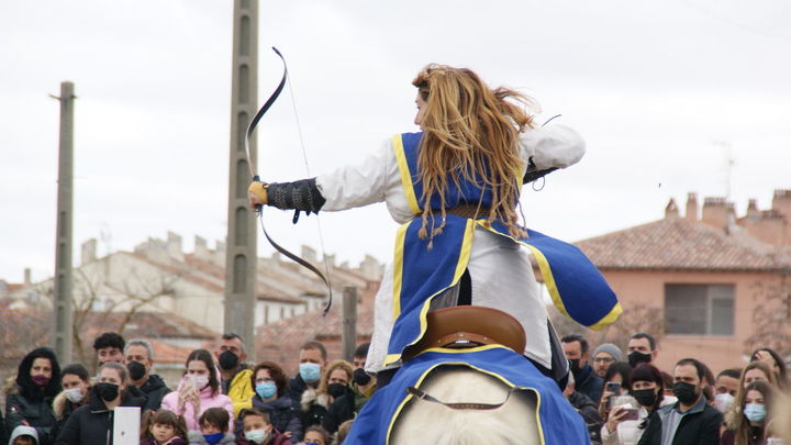 Demostración de tiro con arco a caballo / AYTO CHINCHÓN