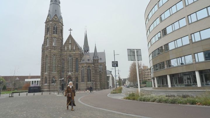 Antigua iglesia Paterskerk / Redacción