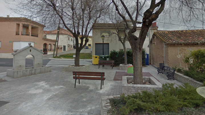 Plaza de la Puerta del Sol de Valdepiélagos / GSV