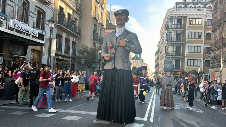 Vuelven los Gigantes y Cabezudos a las fiestas de San Isidro / Madrid Directo