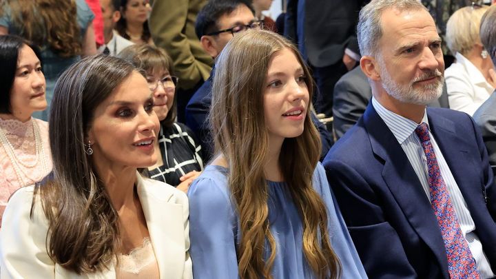 Los reyes y la infanta Sofía asisten a la graduación de la princesa Leonor / CASA REAL