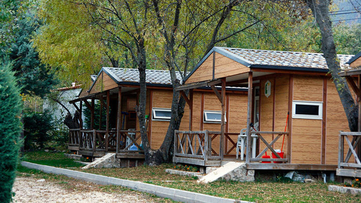 Bungalows / CAMPING EL VALLE