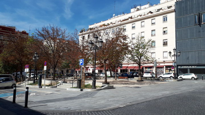 Plaza del General Vara de Rey , ubicación tradicional de los anticuarios de La Latina / TELEMADRID