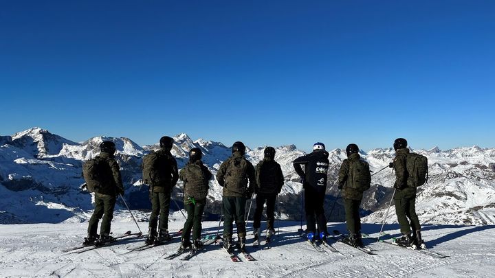 La princesa Leonor participa en ejercicios de montaña y esquí en el Pirineo aragonés / CASA DEL REY