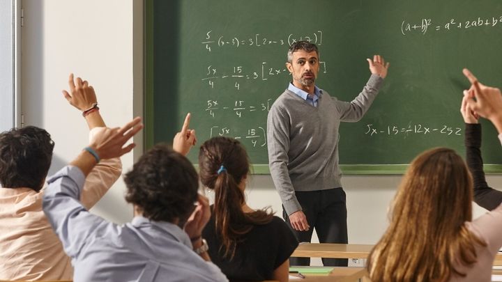 Interior de un aula escolar / AYTO FUENLABRADA