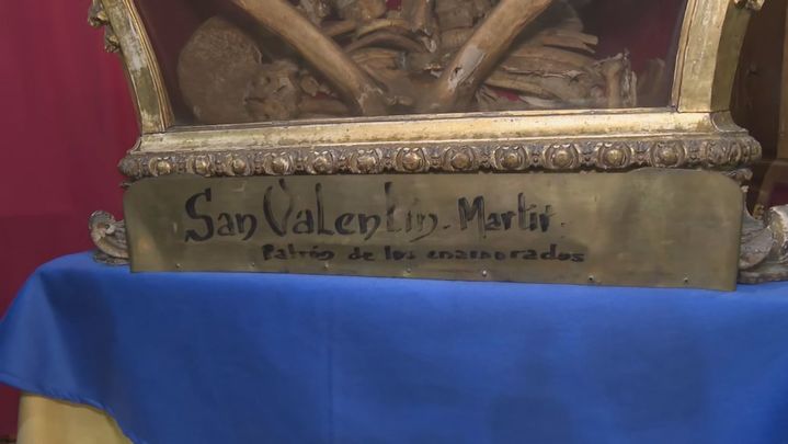 Reliquias de San Valentín en la iglesia de San Antón / TELEMADRID