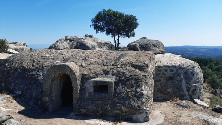 La Posición Alamedilla, situada en el límite del término municipal de Navalagamella con Fresnedillas de la Oliva / Comunidad de Madrid