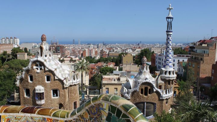 Parque Güel / DOIMINIO PÚBLICO