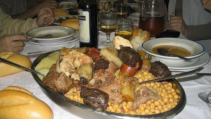 Cocido Madrileño / @WIKIPEDIA