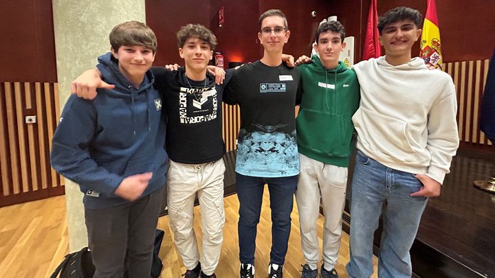 COLEGIO SALESIANOS DE ATOCHA (Retiro) / madrid directo