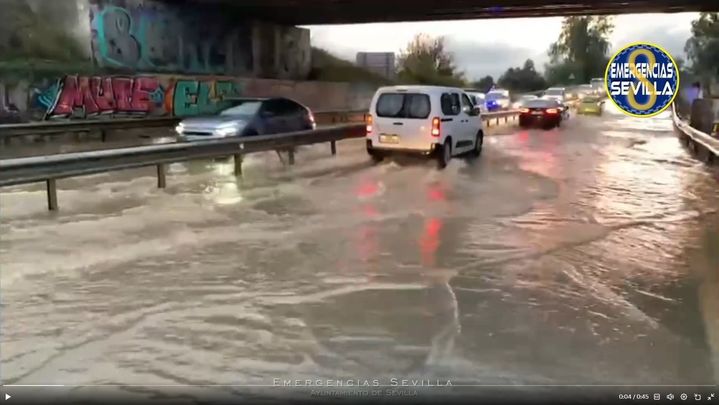 Inundaciones en la carretera SE-20, en Sevilla / EUROPA PRESS