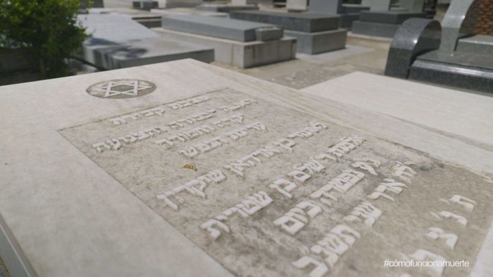 Cementerio judio de la Almudena / Redacción
