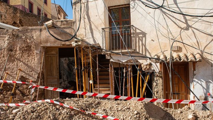 Vivienda destrozada en Letur tras el paso de la DANA / EUROPA PRESS