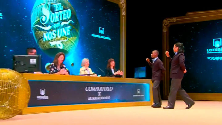 El séptimo quinto premio del Sorteo de Navidad es para el 75143 / TELEMADRID